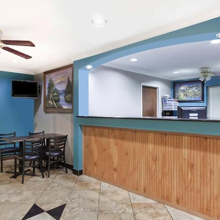 Lone Star Inn Kenedy Екстериор снимка