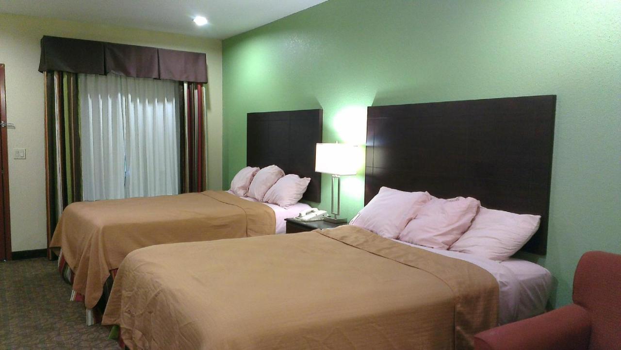 Lone Star Inn Kenedy Екстериор снимка